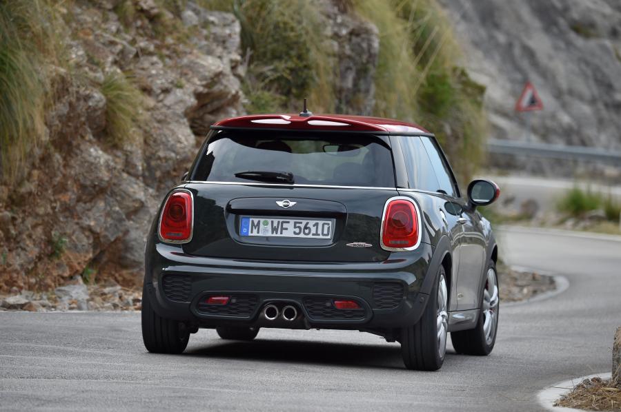  Mini Cooper S JCW 2015 года  (фото 26 из 30)